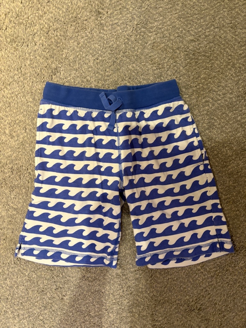 Hanna Andersson Blue and White Wave-Print Kids Shorts